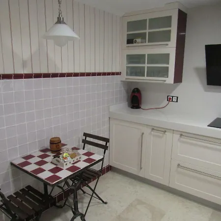 Calle Abeto,1 펜션 Burgo