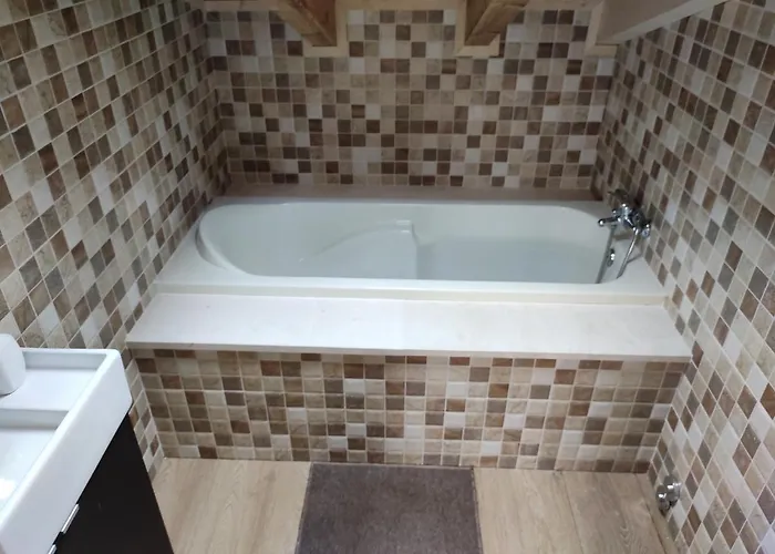 Calle Abeto,1 펜션 Burgo